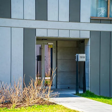 K&m Tauron Arena, Lema