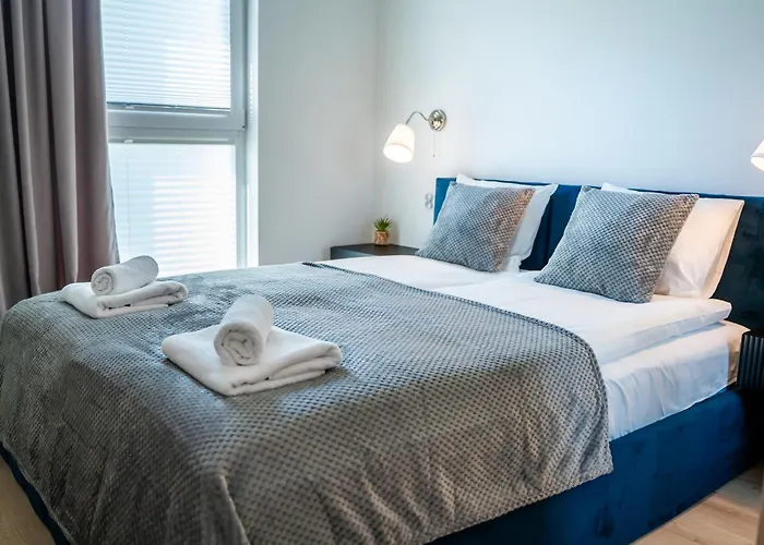 K&m Tauron Arena, Lema Apartamento *