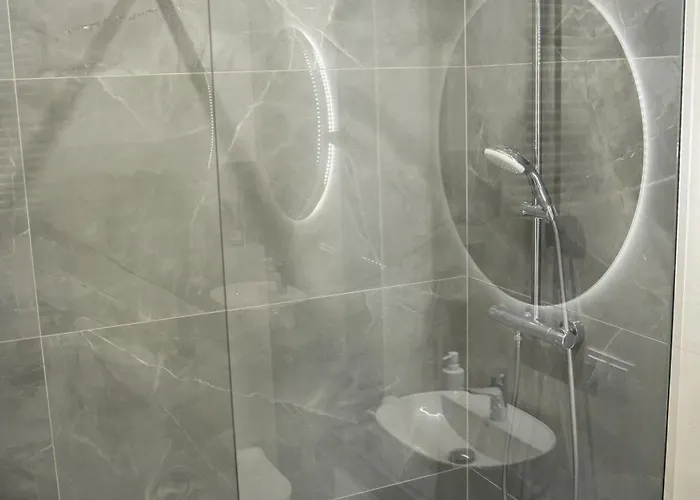 Apartamento K&m Tauron Arena, Lema *